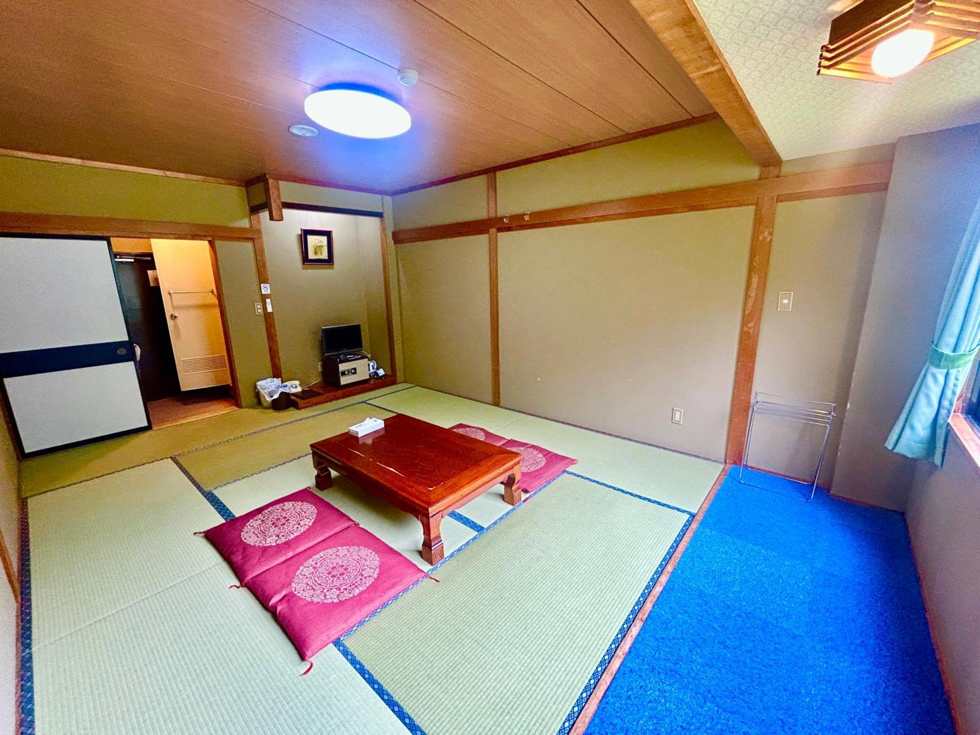 Hakuba Park Hotel Екстер'єр фото